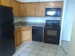 Photo #4: 6463033 Listing