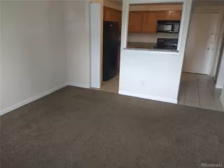 Photo #6: 6463033 Listing