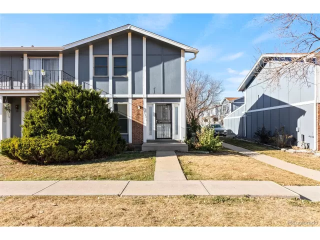 MLS: 6463212 Condo For Sale