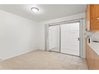 Photo #5: 6463212 Listing