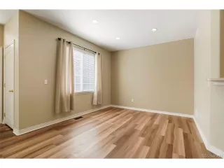 Photo #6: 6463943 Listing