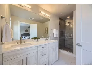 Photo #3: 6463990 Listing 