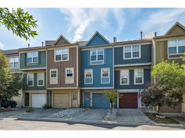 MLS: 6464007 Condo For Sale