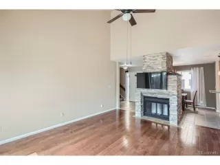 Photo #5: 6467894 Listing