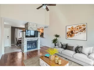 Photo #6: 6467894 Listing