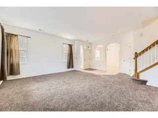 Photo #6: 6470207 Listing