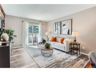 Photo #4: 6474946 Listing