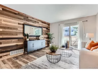 Photo #5: 6474946 Listing