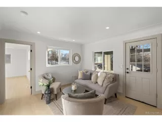 Photo #2: 6475237 Listing