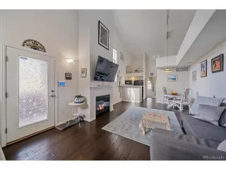 Photo #4: 6475592 Listing 