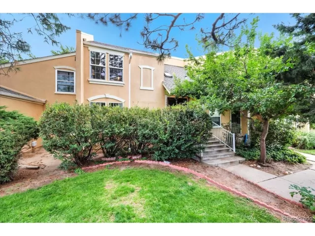 MLS: 6480541 Condo For Sale