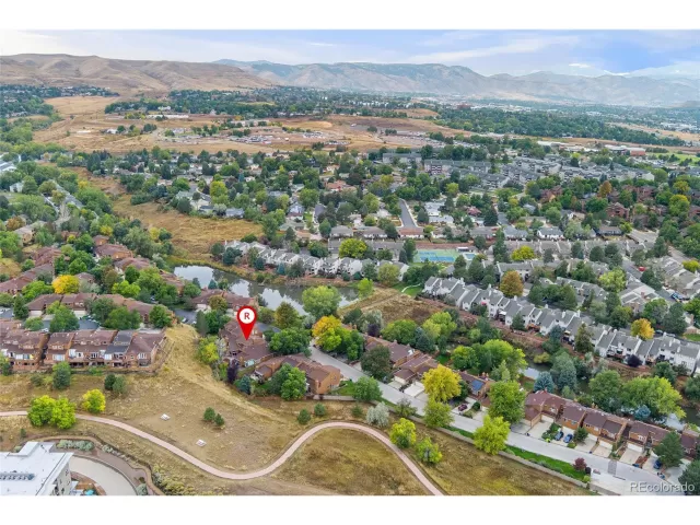 MLS: 6482074 Condo For Sale