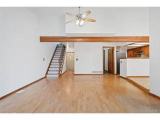 Photo #5: 6482074 Listing