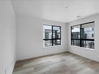 Photo #6: 6483133 Listing