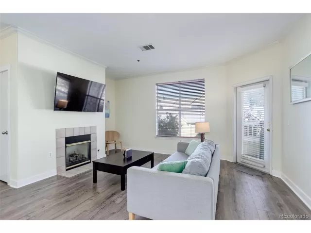 MLS: 6484397 Condo For Sale