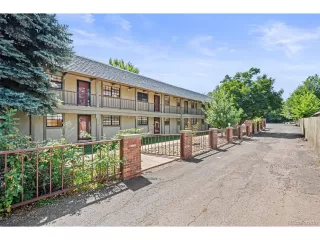 Photo #2: 6491552 Listing 