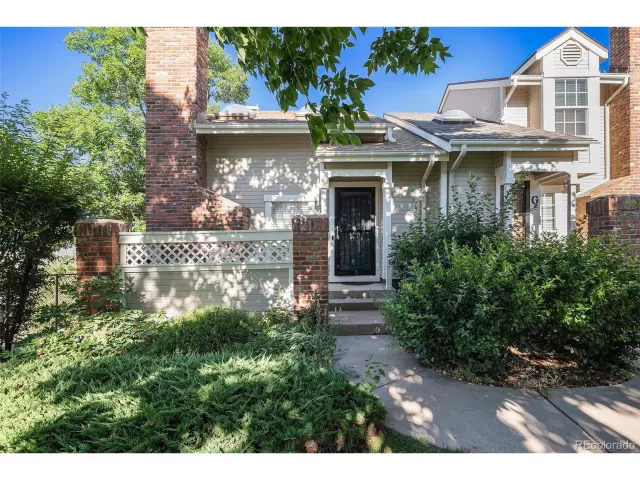 MLS: 6492338 Condo For Sale