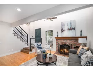 Photo #5: 6492338 Listing