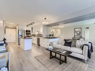 Photo #2: 6492986 Listing