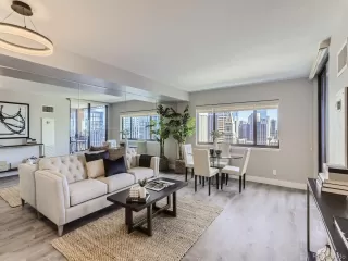 Photo #3: 6492986 Listing