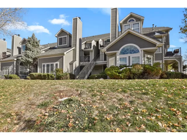 MLS: 6493056 Condo For Sale