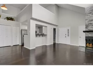 Photo #5: 6493056 Listing