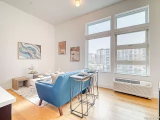 Photo #3: 6493488 Listing