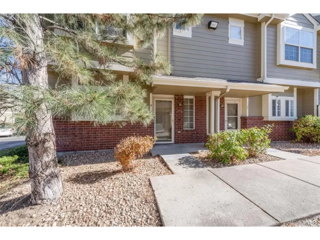 MLS: 6496943 Condo For Sale