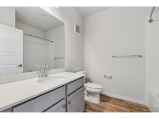 Photo #2: 6499693 Listing