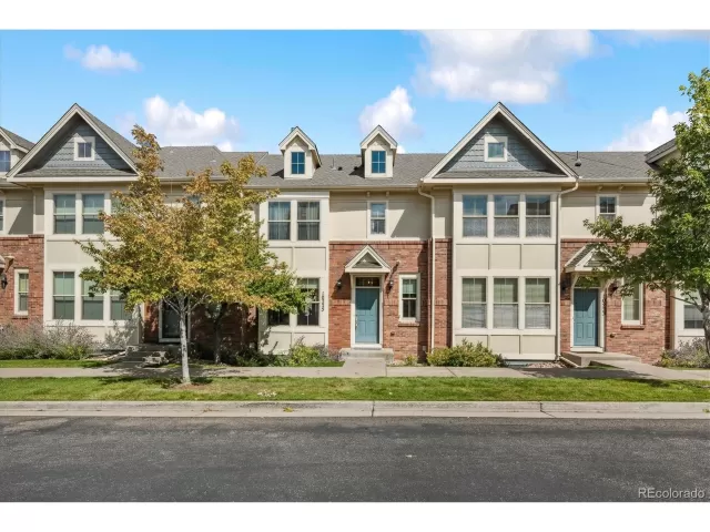 MLS: 6502981 Condo For Sale