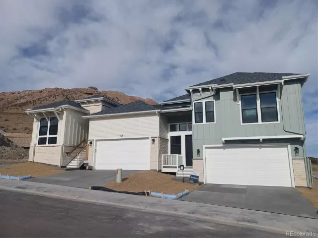 MLS: 6506014 Condo For Sale