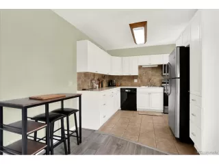 Photo #4: 6506339 Listing