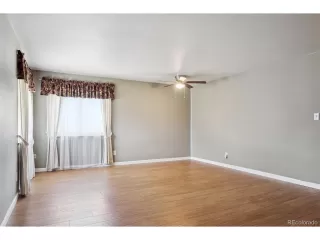 Photo #2: 6506657 Listing