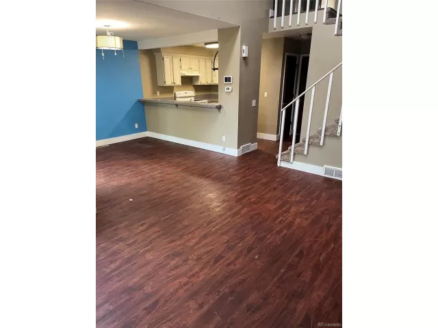 MLS: 6508919 Condo For Sale