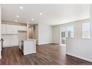 Photo #6: 6510955 Listing