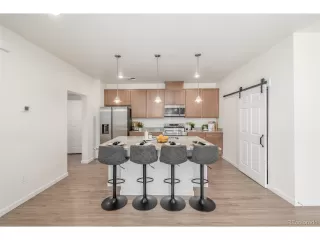 Photo #5: 6511058 Listing 