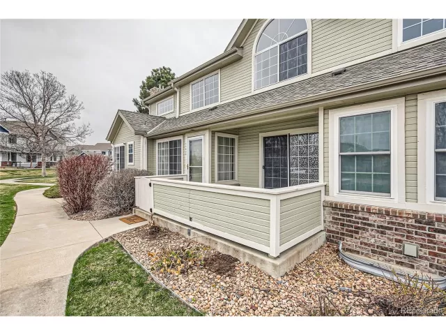 MLS: 6512418 Condo For Sale