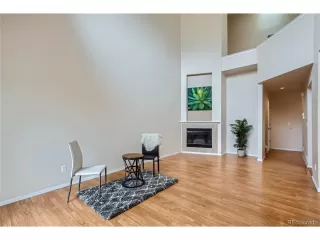 Photo #3: 6512418 Listing