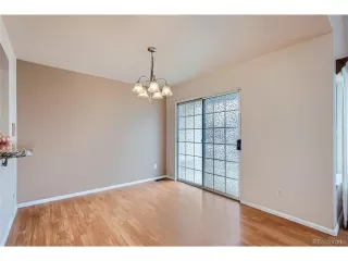 Photo #6: 6512418 Listing