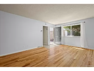 Photo #2: 6513007 Listing