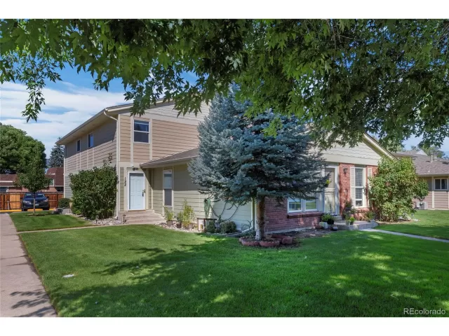 MLS: 6513914 Condo For Sale