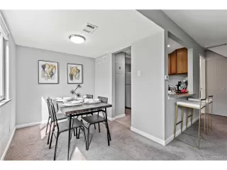 Photo #3: 6513914 Listing