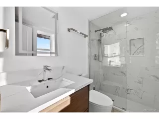 Photo #6: 6518420 Listing 