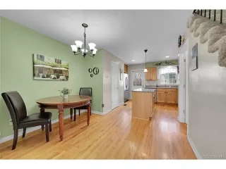 Photo #5: 6518719 Listing