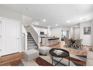 Photo #3: 6519722 Listing 