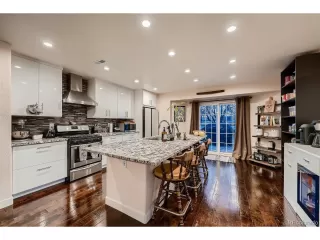 Photo #6: 6523942 Listing