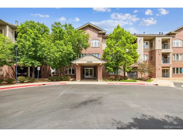 MLS: 6528862 Condo For Sale