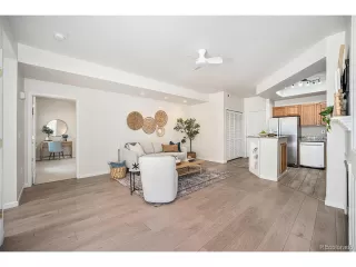 Photo #2: 6530785 Listing