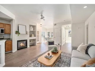 Photo #3: 6530785 Listing