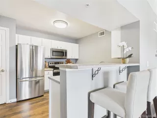 Photo #2: 6531826 Listing